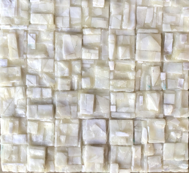 Lynne Arovas, Alabaster